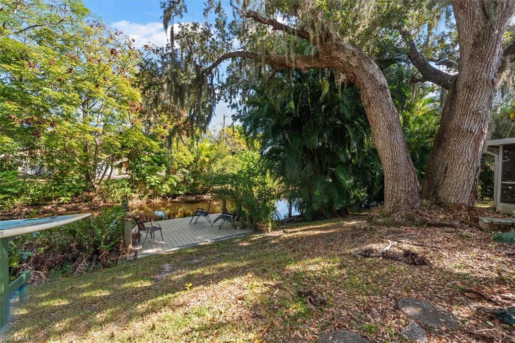 YACHT CLUB COLONY - Residential