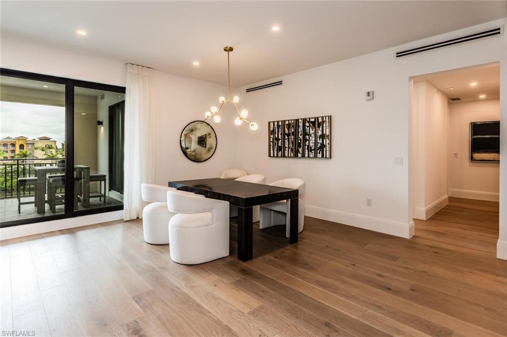 QUATTRO AT NAPLES SQUARE - Residential