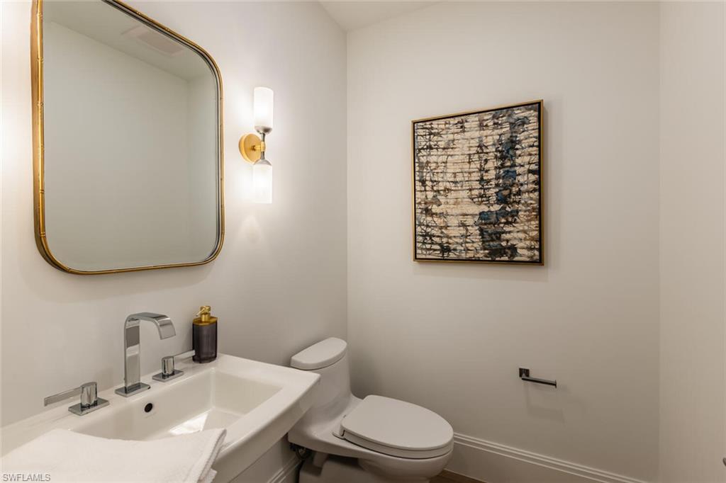 QUATTRO AT NAPLES SQUARE - Residential