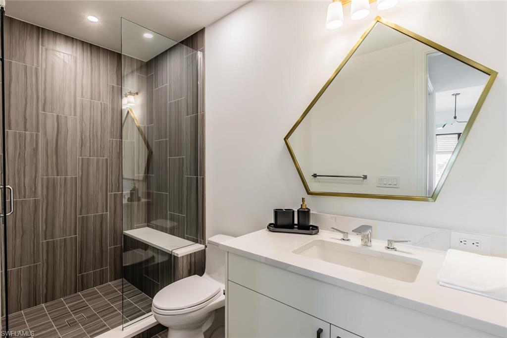 QUATTRO AT NAPLES SQUARE - Residential