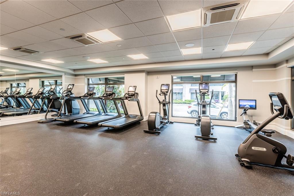 QUATTRO AT NAPLES SQUARE - Residential