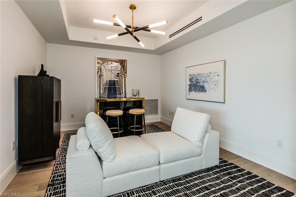 QUATTRO AT NAPLES SQUARE - Residential