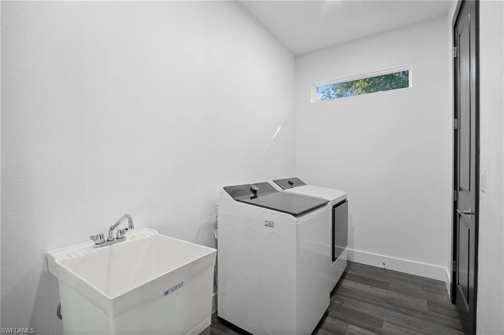 NORTH PORT - Residential Lease