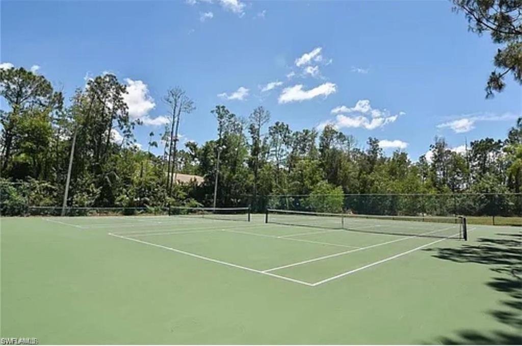WOODMERE RACQUET CLUB - Residential