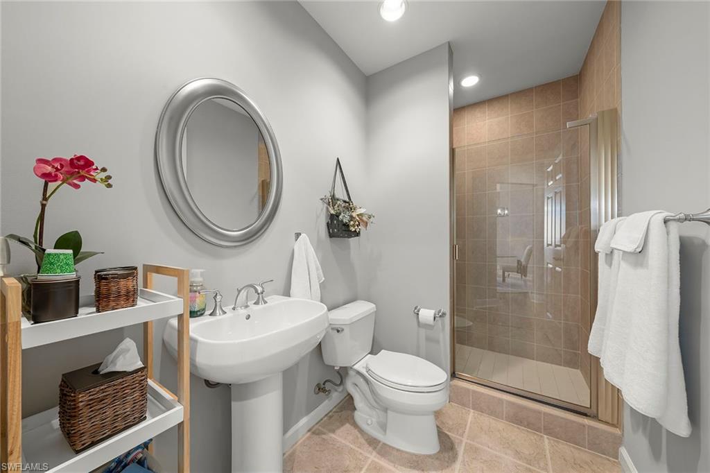 NAVONA AT THE COLONY - Residential