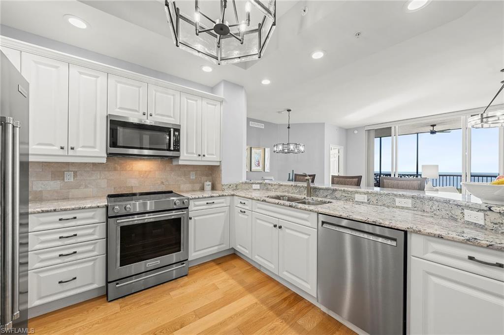 NAVONA AT THE COLONY - Residential