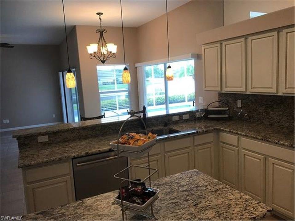 MEADOWBROOK - Residential