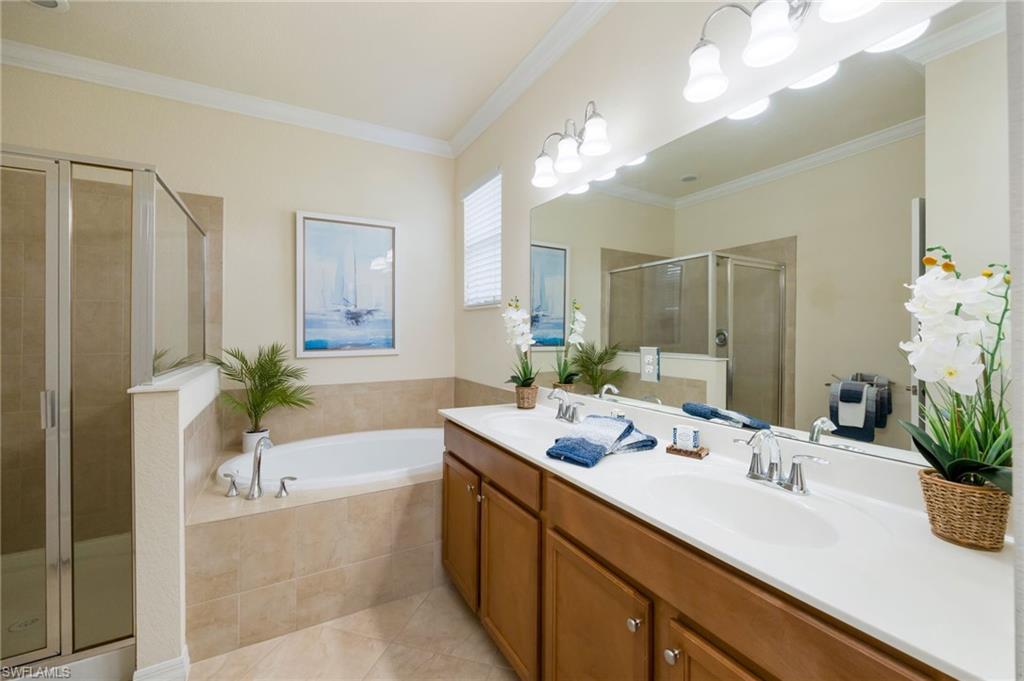 REFLECTION LAKES OF NAPLES - Residential