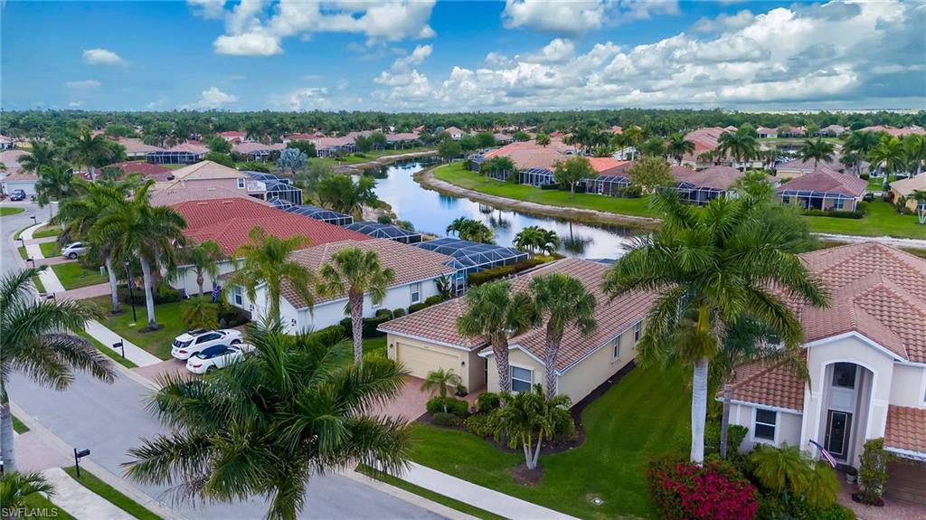 REFLECTION LAKES OF NAPLES - Residential