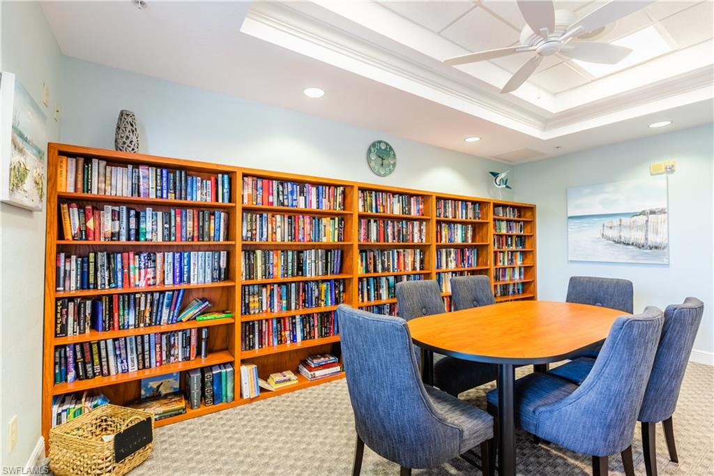 REFLECTION LAKES OF NAPLES - Residential