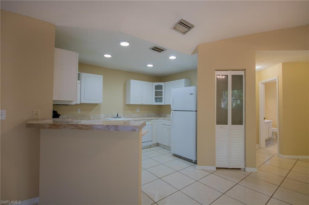 SPANISH GARDENS - Residential