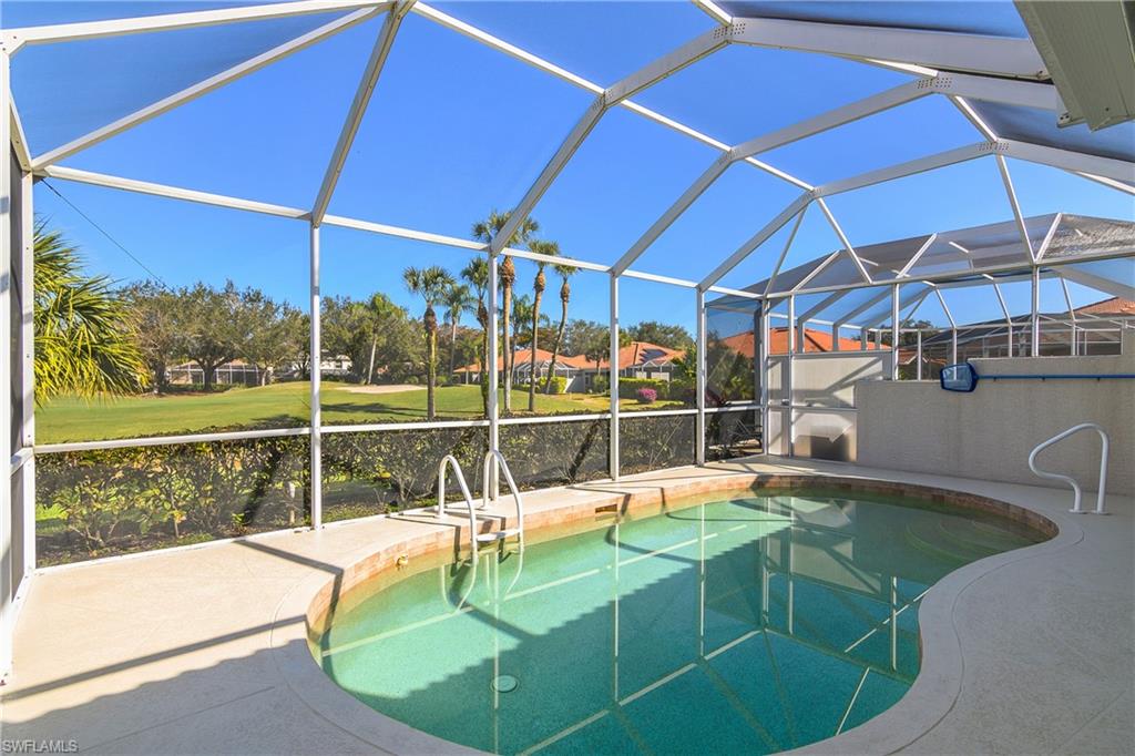 COLONIAL LINKS - Residential