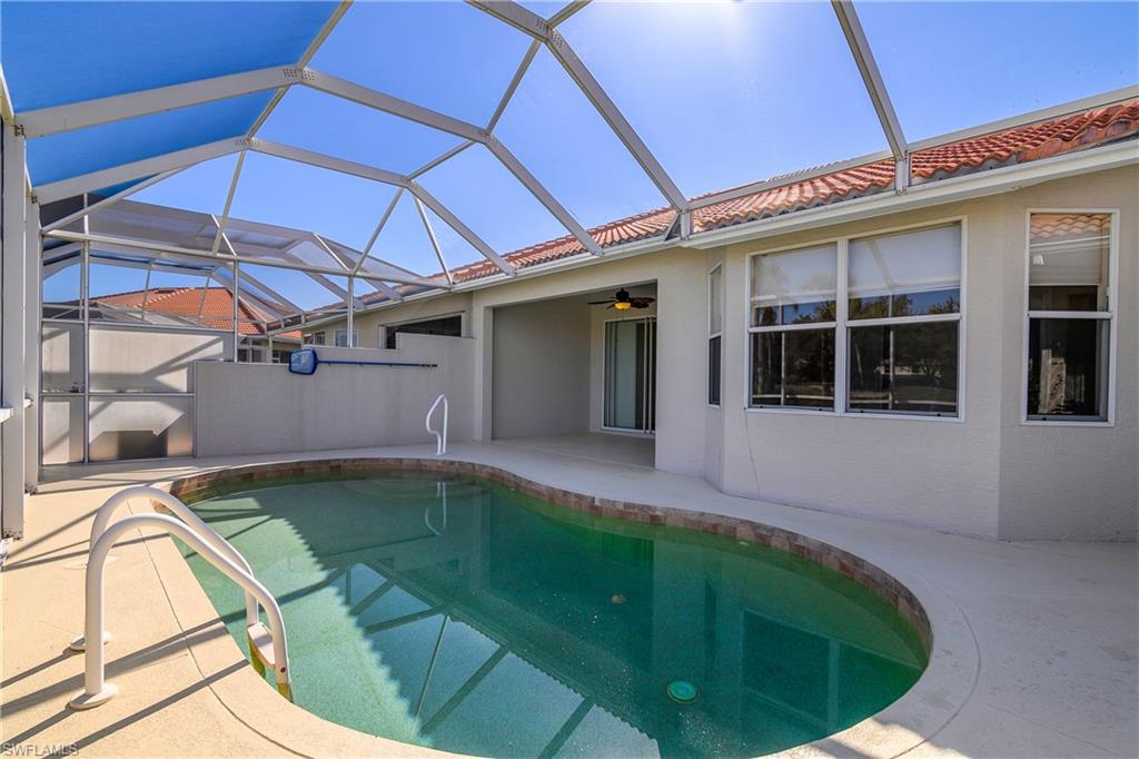 COLONIAL LINKS - Residential