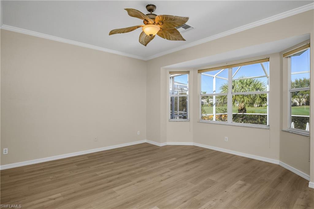 COLONIAL LINKS - Residential