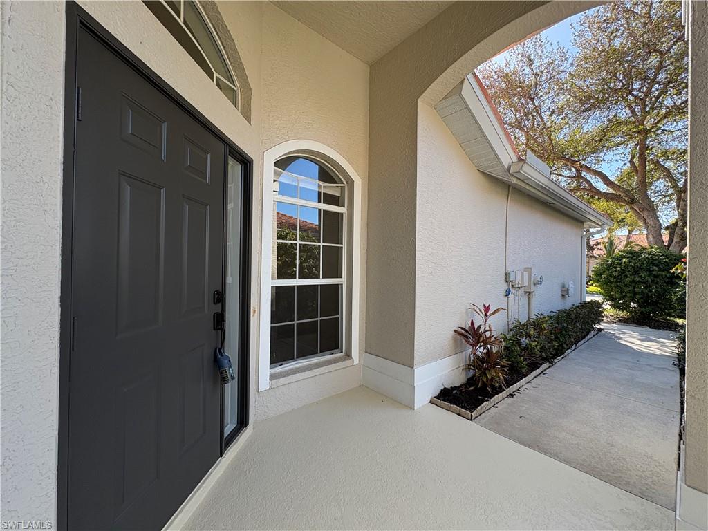 COLONIAL LINKS - Residential