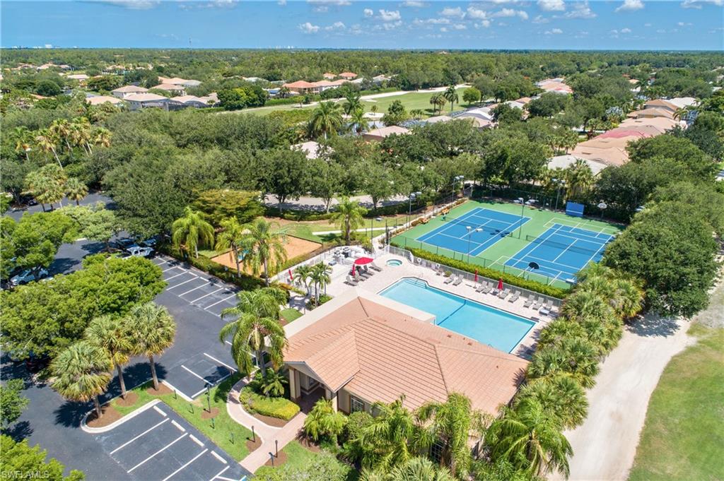 COLONIAL LINKS - Residential