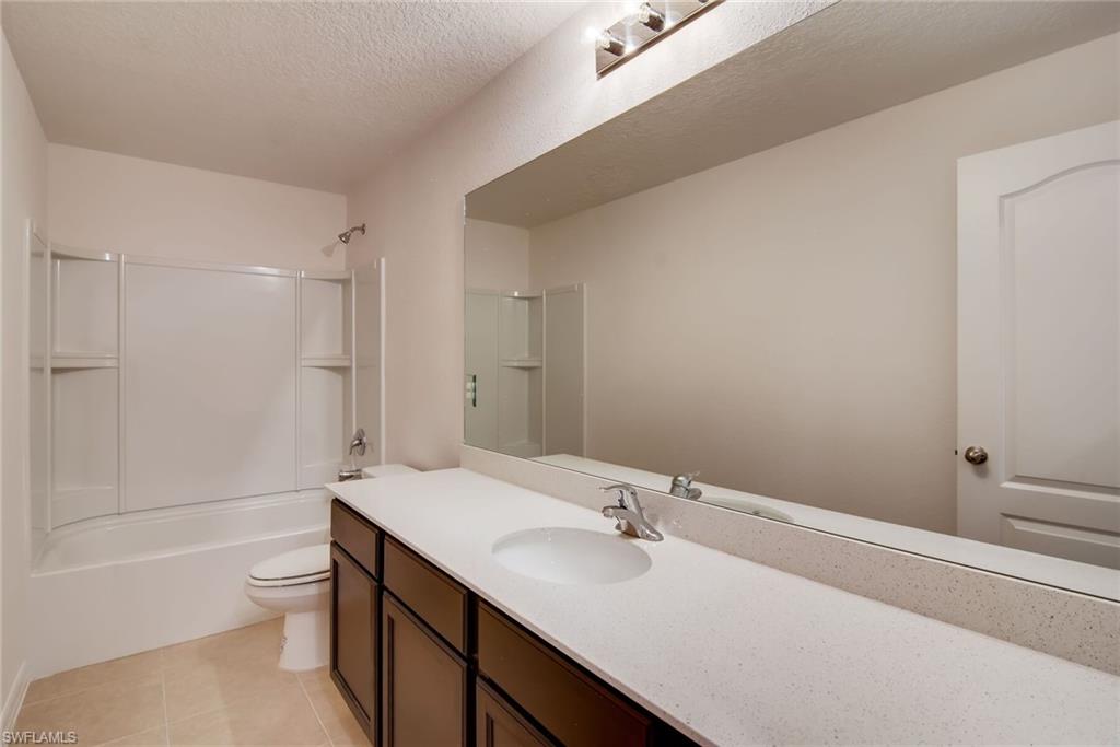 MIRROR LAKES - Residential