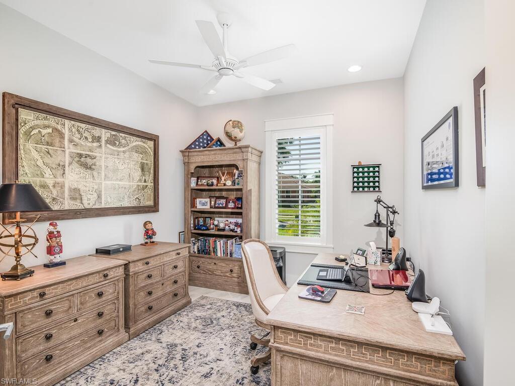 MARCO BEACH - Residential