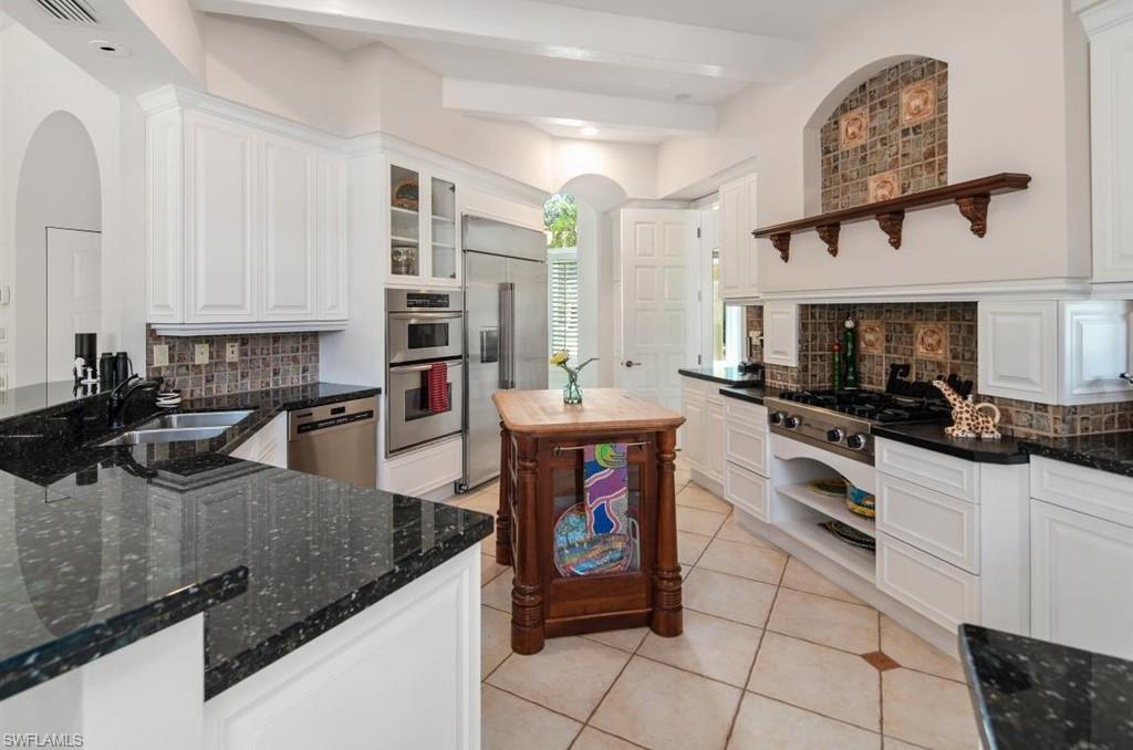 ESTATES AT GREY OAKS - Residential