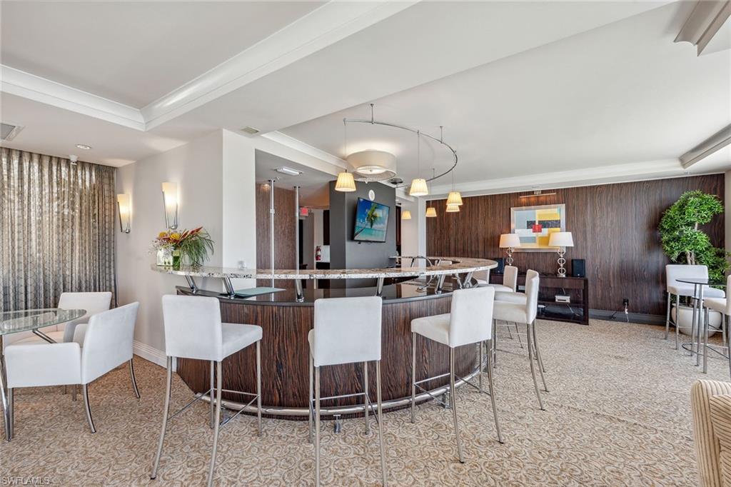 PARK PLAZA - Residential