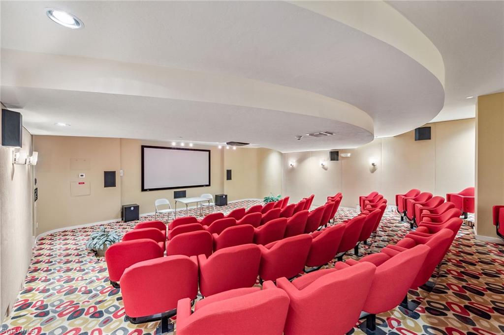 PARK PLAZA - Residential