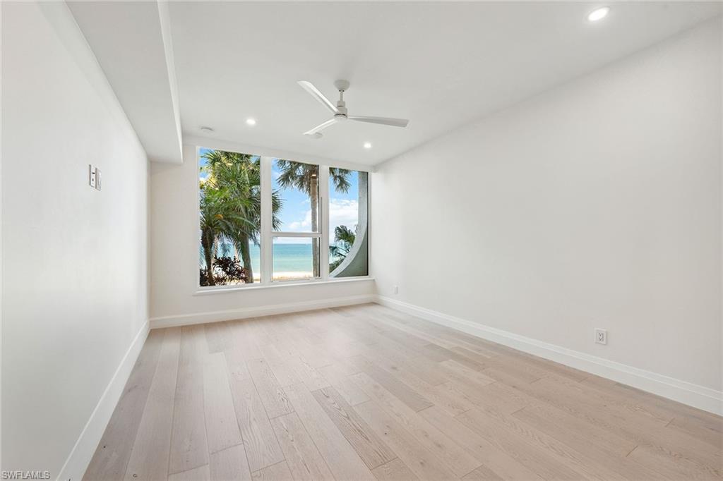 PARK PLAZA - Residential