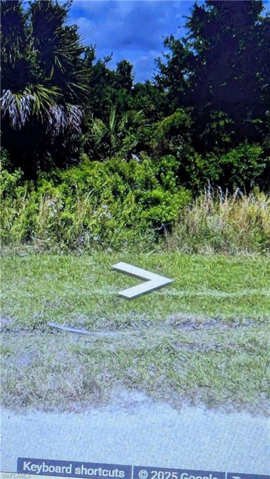 Beautiful lot to build your dream home. Port Charlette