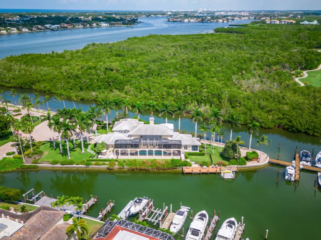SOUTHPOINTE YACHT CLUB - Residential