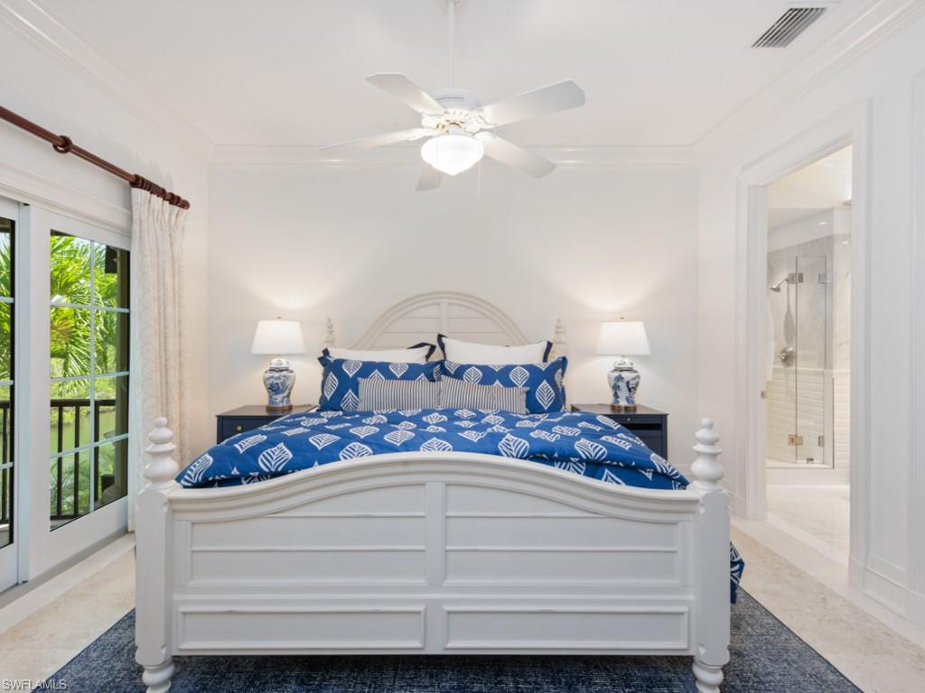 SOUTHPOINTE YACHT CLUB - Residential