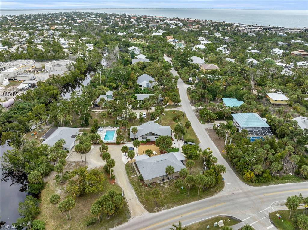 SANIBEL SHORES CONDO - Residential