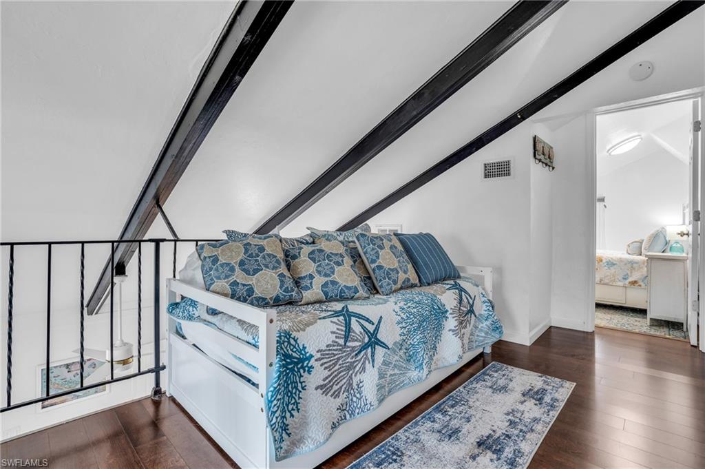 SANIBEL SHORES CONDO - Residential