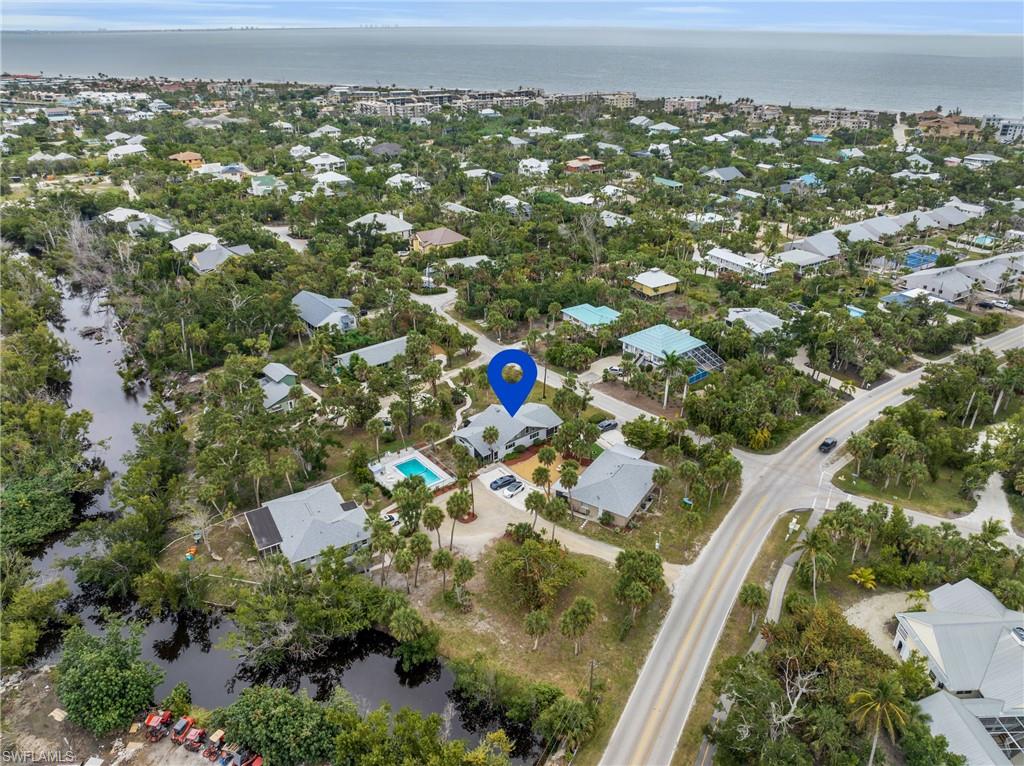 SANIBEL SHORES CONDO - Residential