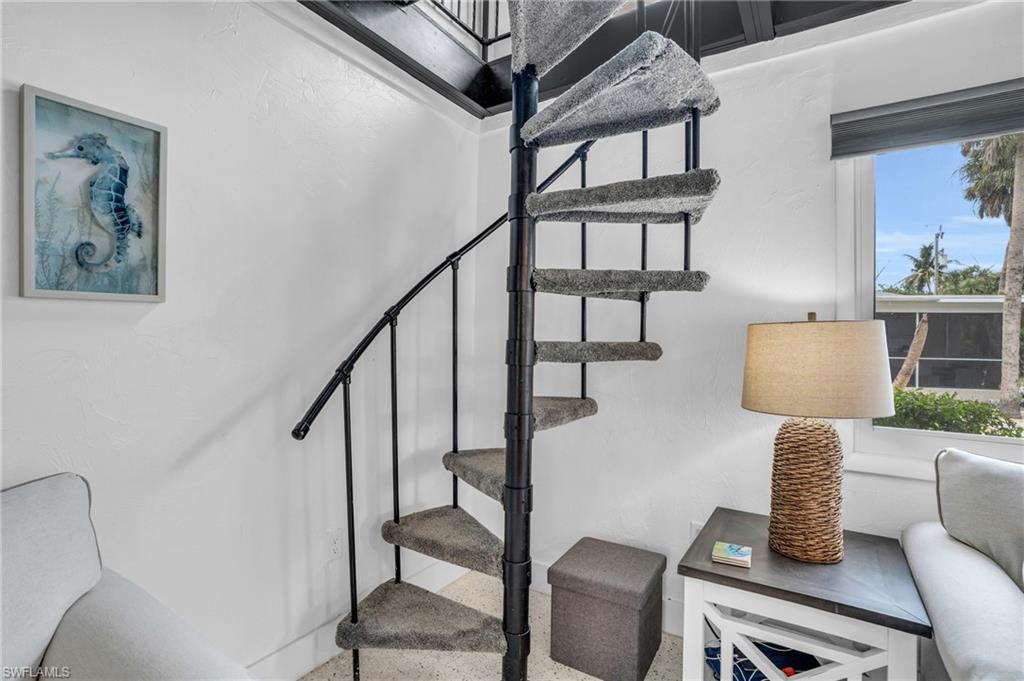 SANIBEL SHORES CONDO - Residential