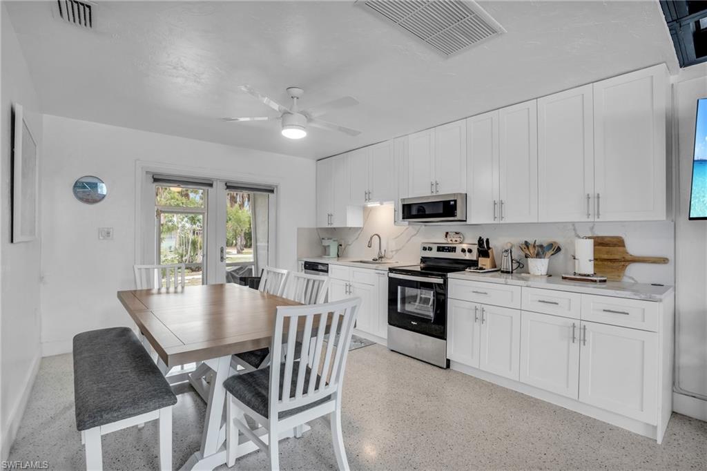 SANIBEL SHORES CONDO - Residential