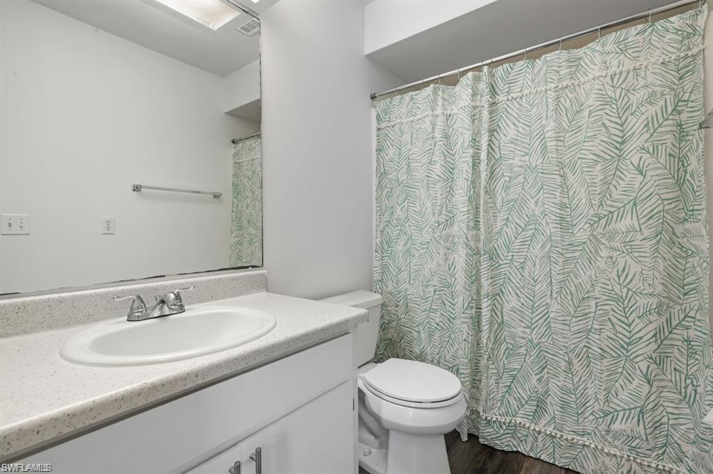 LAURELWOOD - Residential Lease