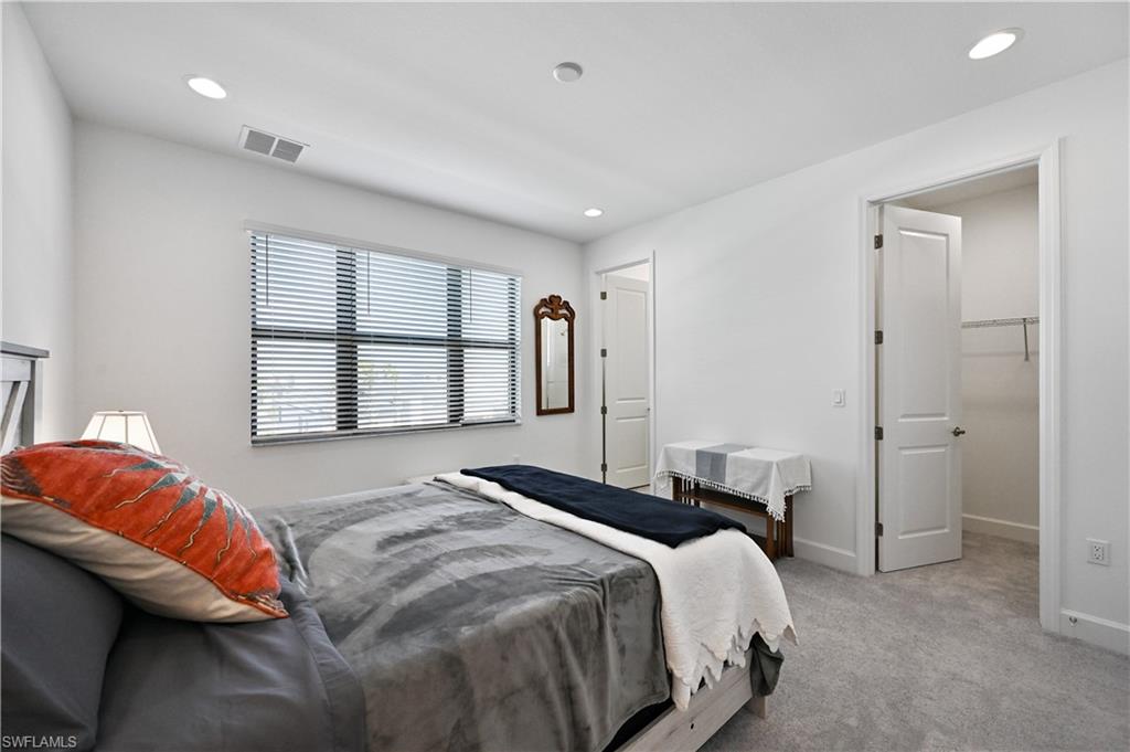 RIVERCREEK IN ESTERO - Residential