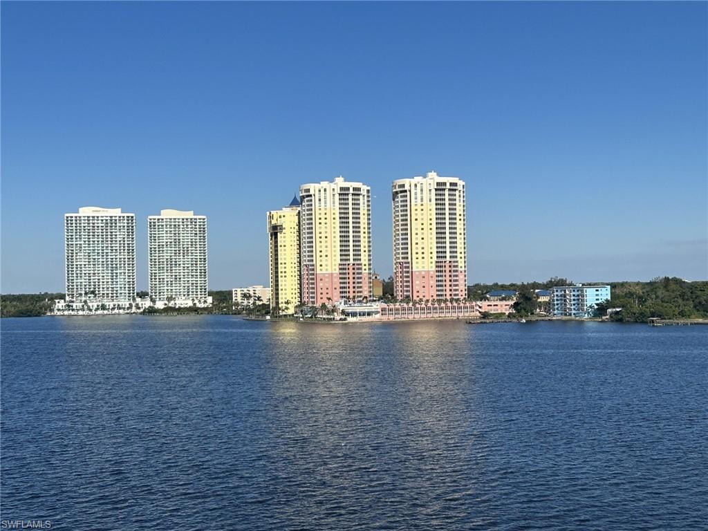 RIVIERA - Residential Lease