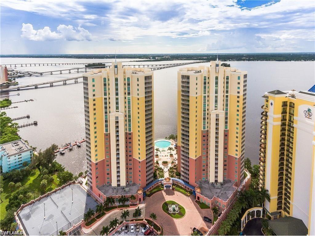 RIVIERA - Residential Lease