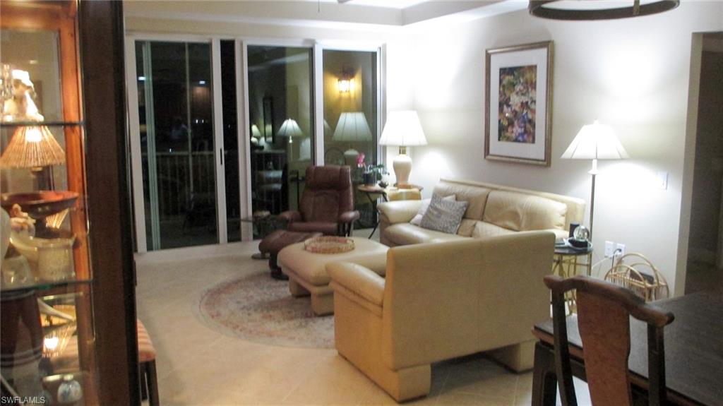 RIVIERA - Residential Lease