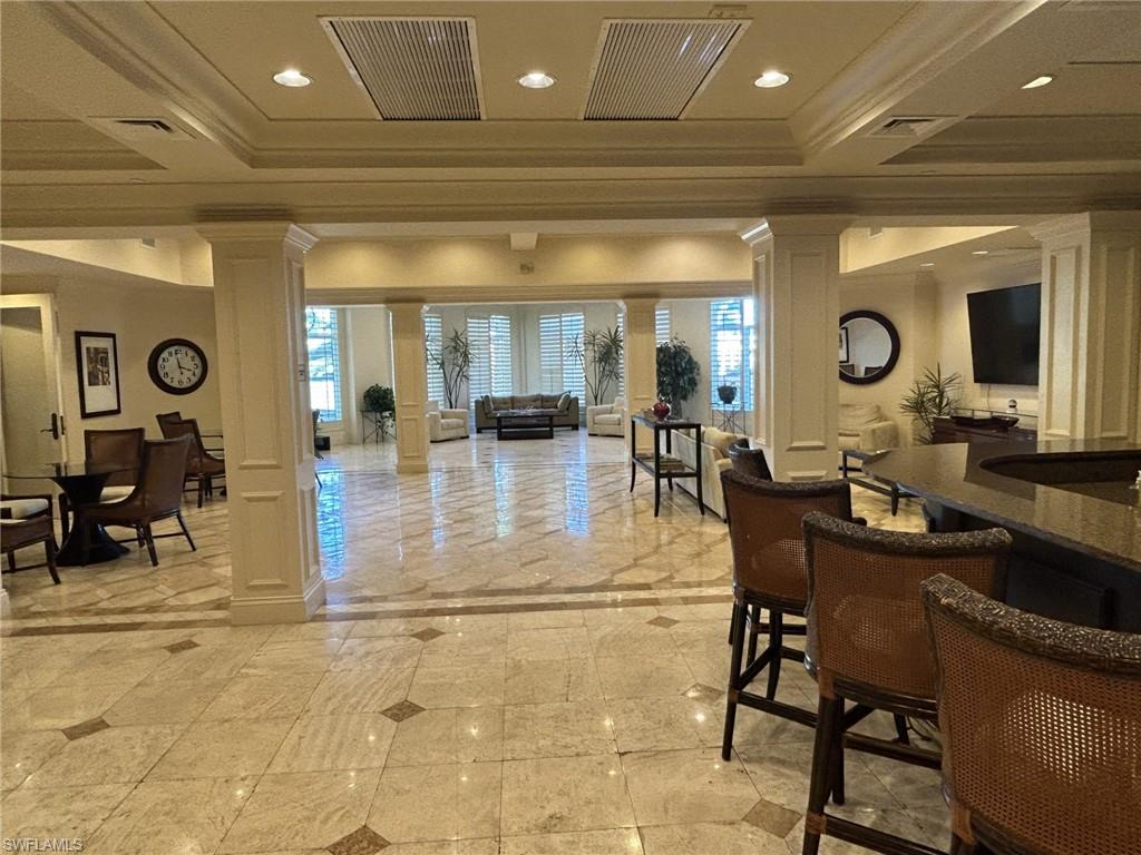 RIVIERA - Residential Lease