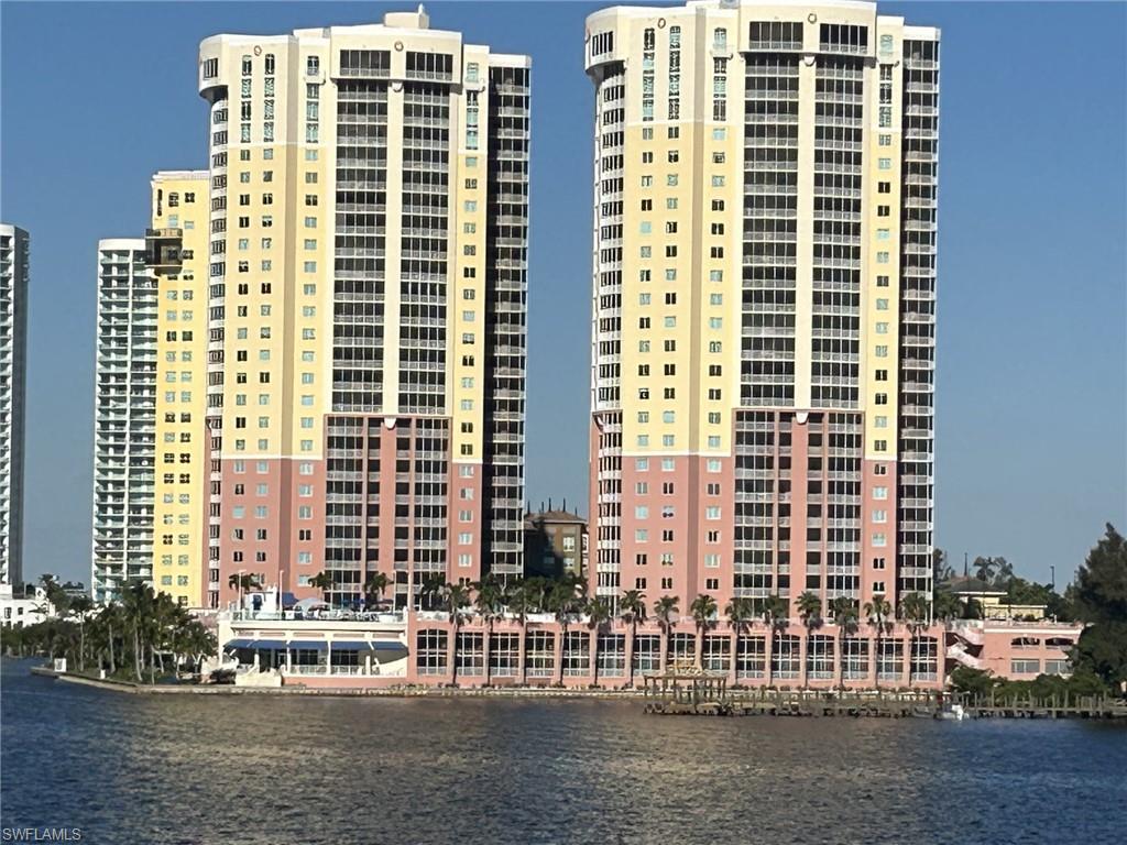 RIVIERA - Residential Lease