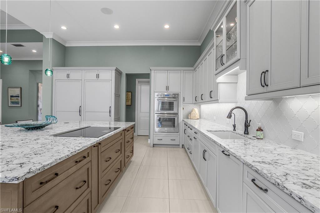 ISLES OF COLLIER PRESERVE - Residential