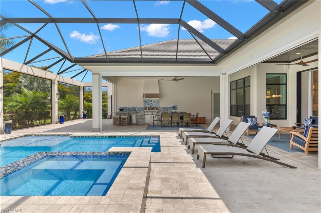 TWIN EAGLES - Residential