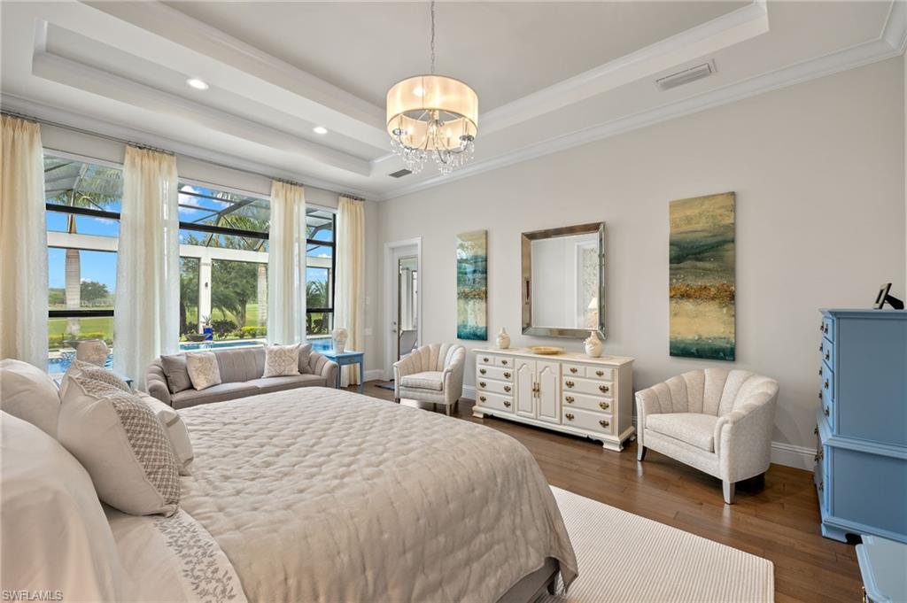 TWIN EAGLES - Residential