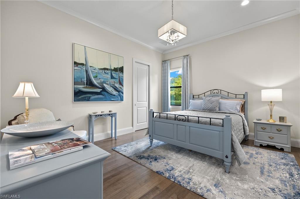 TWIN EAGLES - Residential