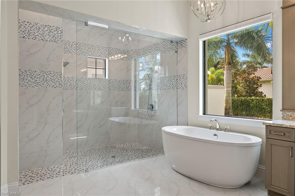 TWIN EAGLES - Residential