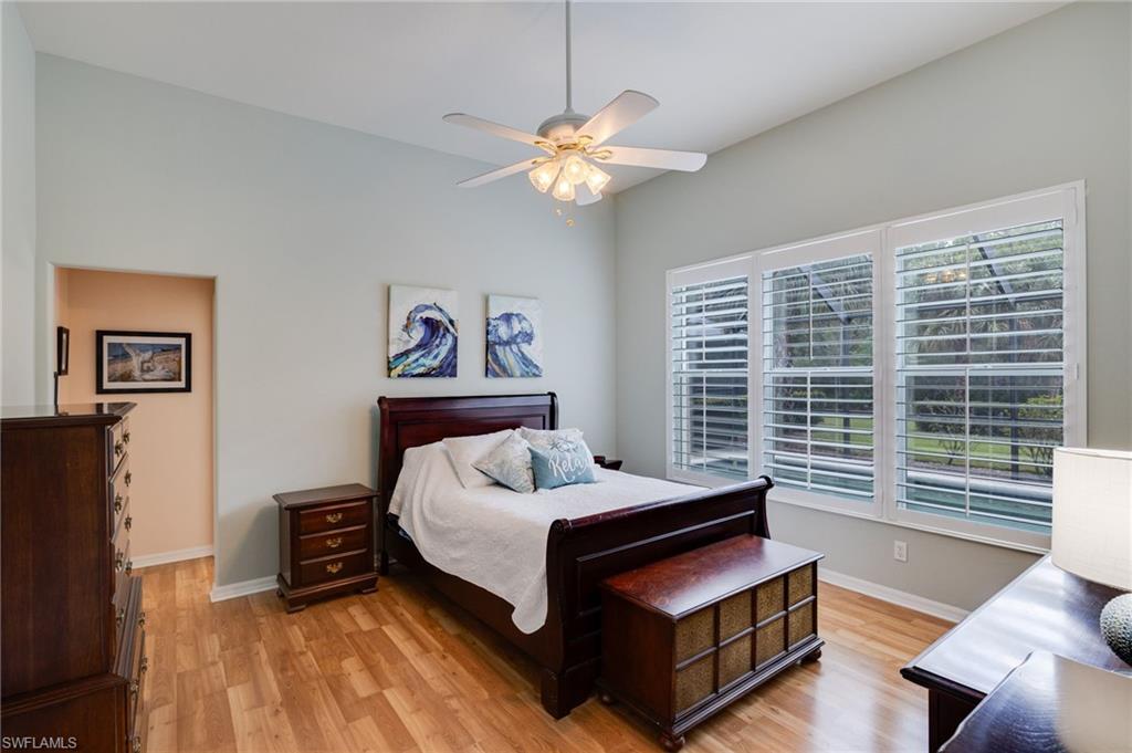 HAMPTON LAKES - Residential