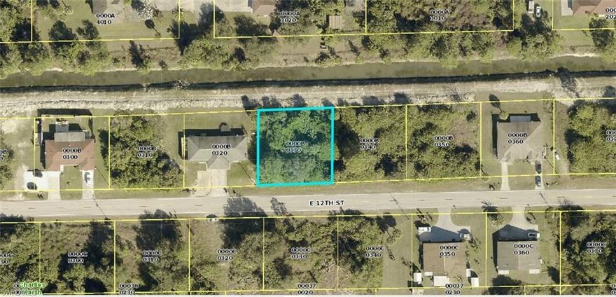 DUPLEX LOT IN LEHIGH ACRES!!