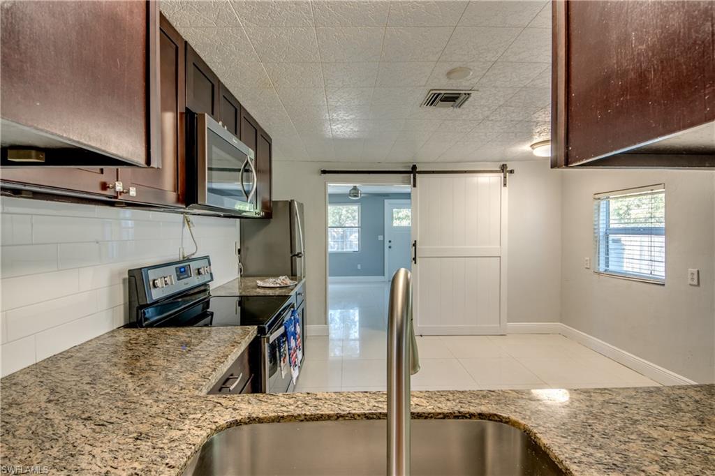 NORTH FORT MYERS - Residential