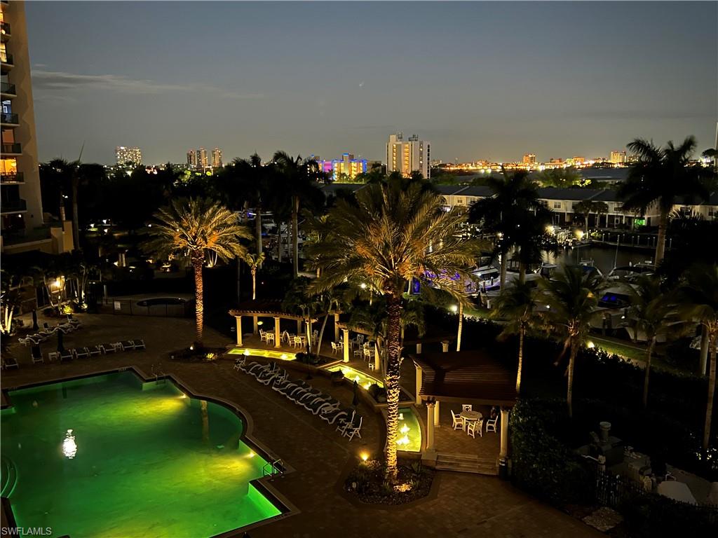 NORTH STAR YACHT CLUB - Residential